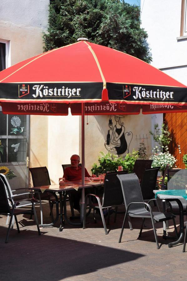 Hotel Hessischer Hof Kirchhain Buitenkant foto
